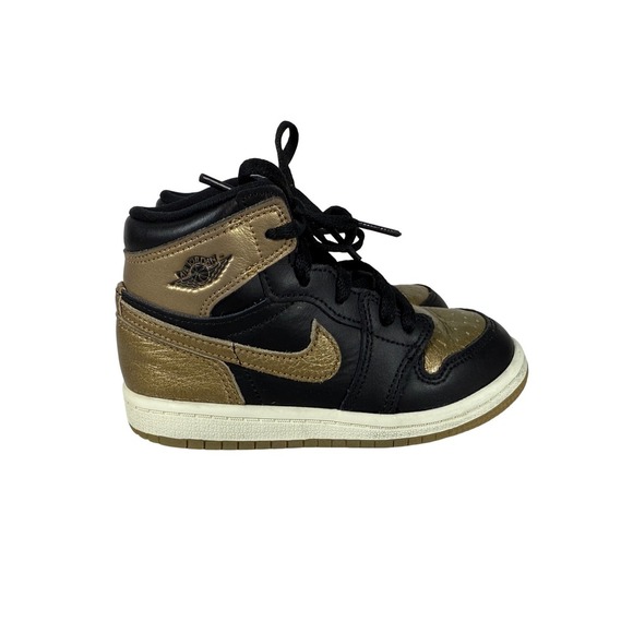 Nike Toddler Air Jordan 1 AJ1 Retro High OG Black/Gold Shoes FD1413-071 Sz 9C - Picture 4 of 9